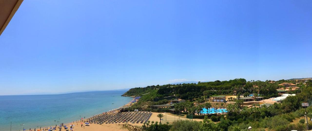 Appartamenti E Stanze Onde Blu Le Castella (Calabria) Exterior foto
