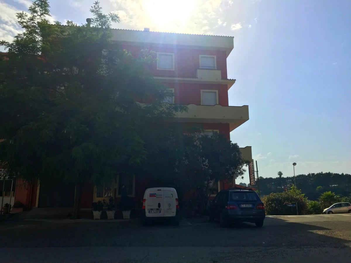 Appartamenti E Stanze Onde Blu Le Castella (Calabria) Exterior foto
